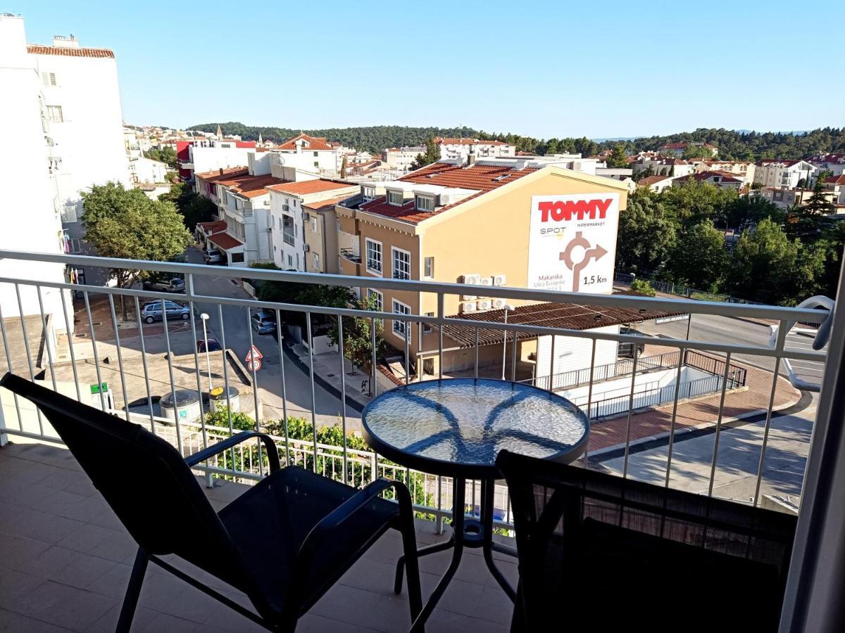 Apartman Lux Макарська Екстер'єр фото