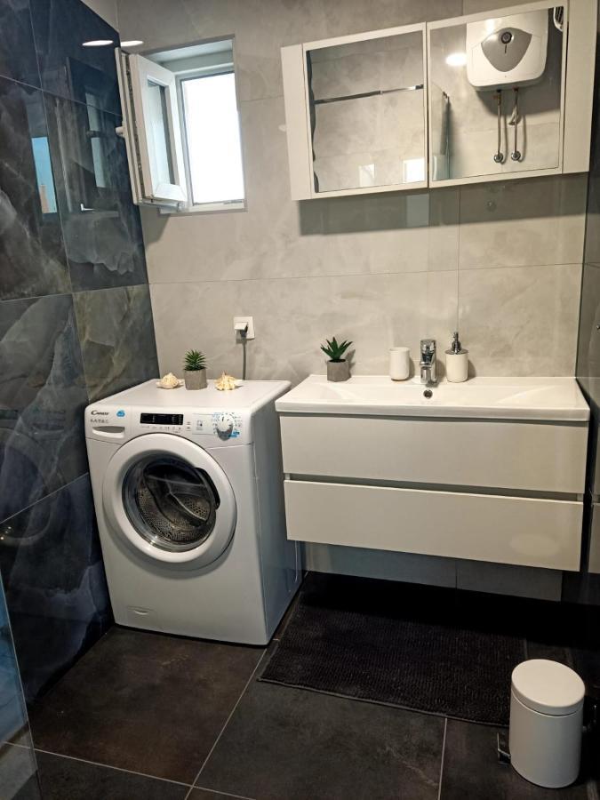 Apartman Lux Макарська Екстер'єр фото