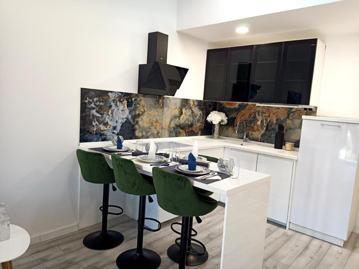 Apartman Lux Макарська Екстер'єр фото