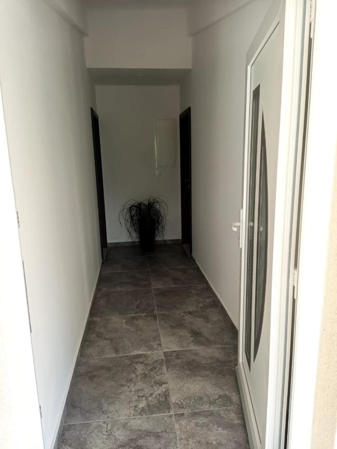 Apartman Lux Макарська Екстер'єр фото