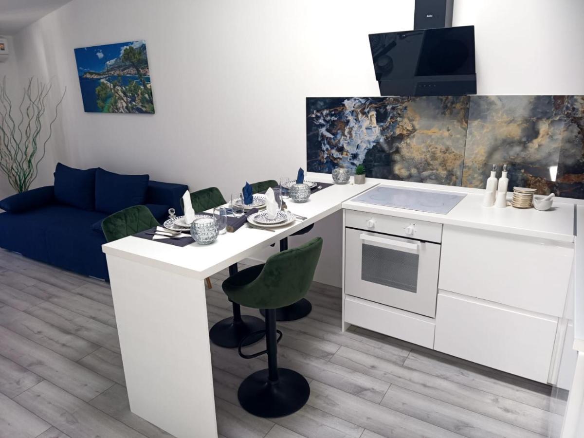 Apartman Lux Макарська Екстер'єр фото