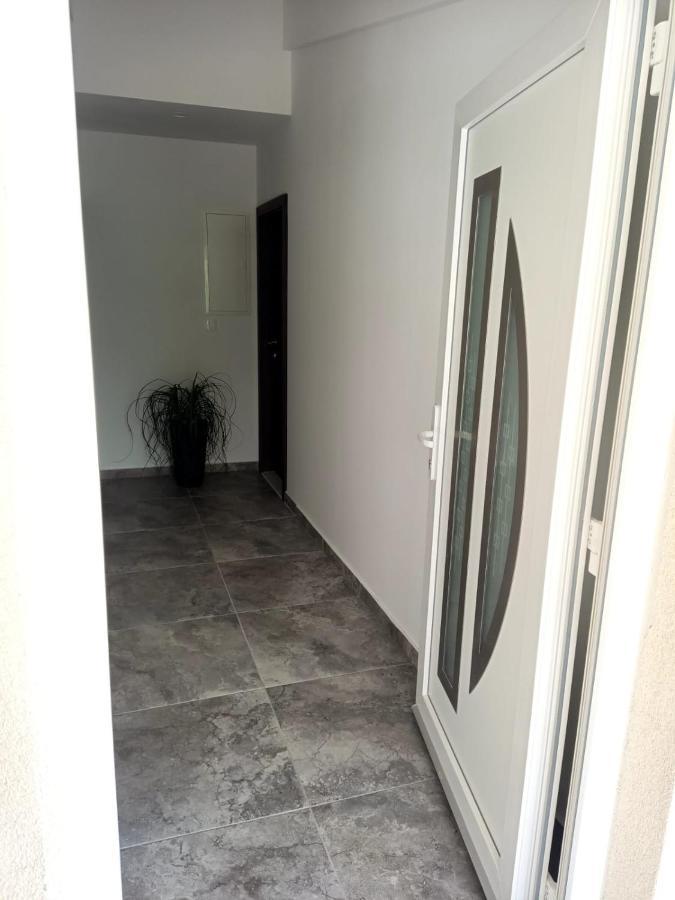Apartman Lux Макарська Екстер'єр фото
