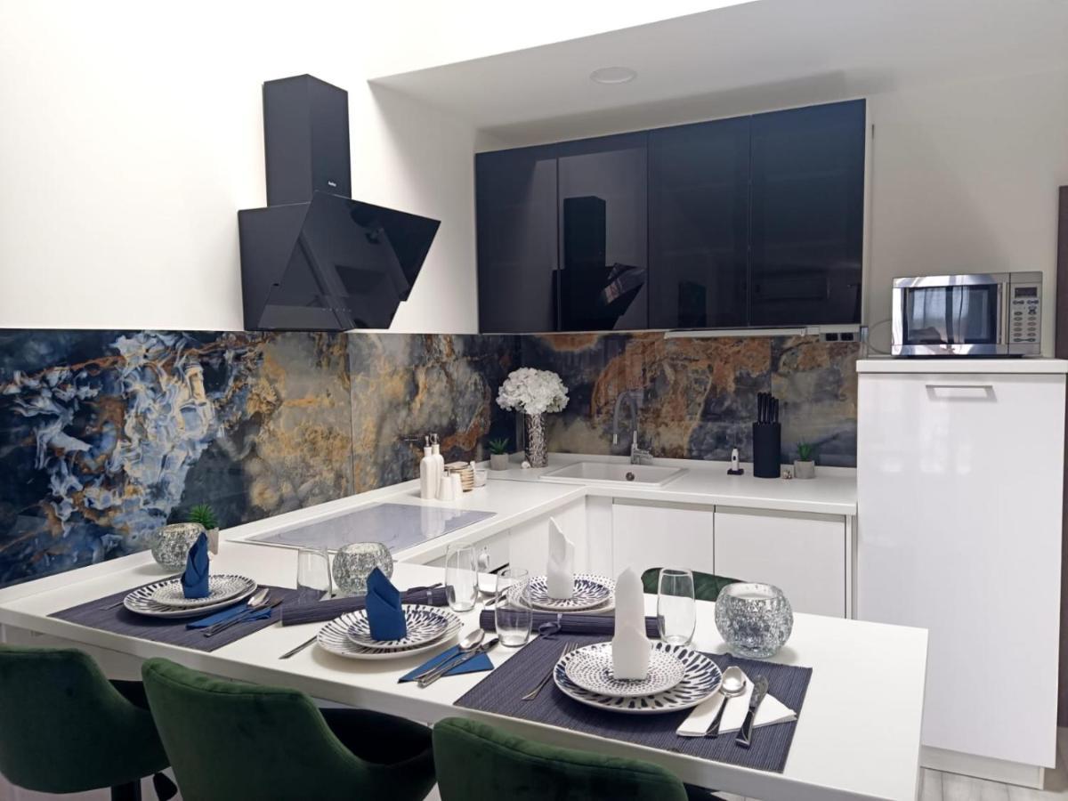 Apartman Lux Макарська Екстер'єр фото