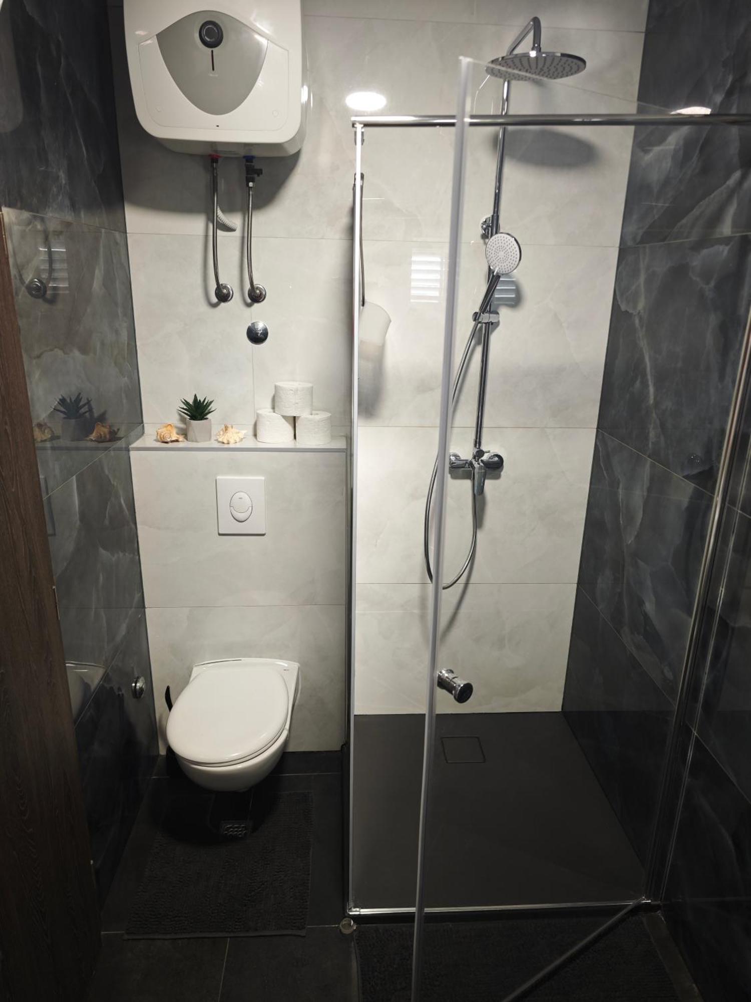 Apartman Lux Макарська Екстер'єр фото